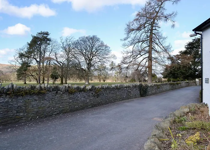 Holiday home Melbreak